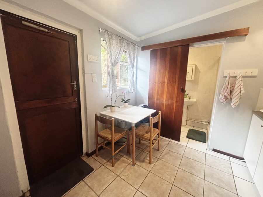 To Let 1 Bedroom Property for Rent in Mowbray Western Cape
